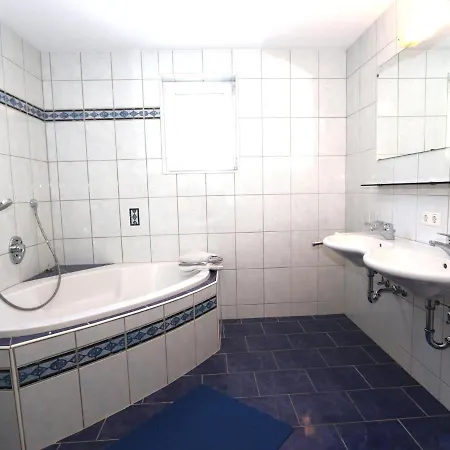 Apartman Karin Ii *